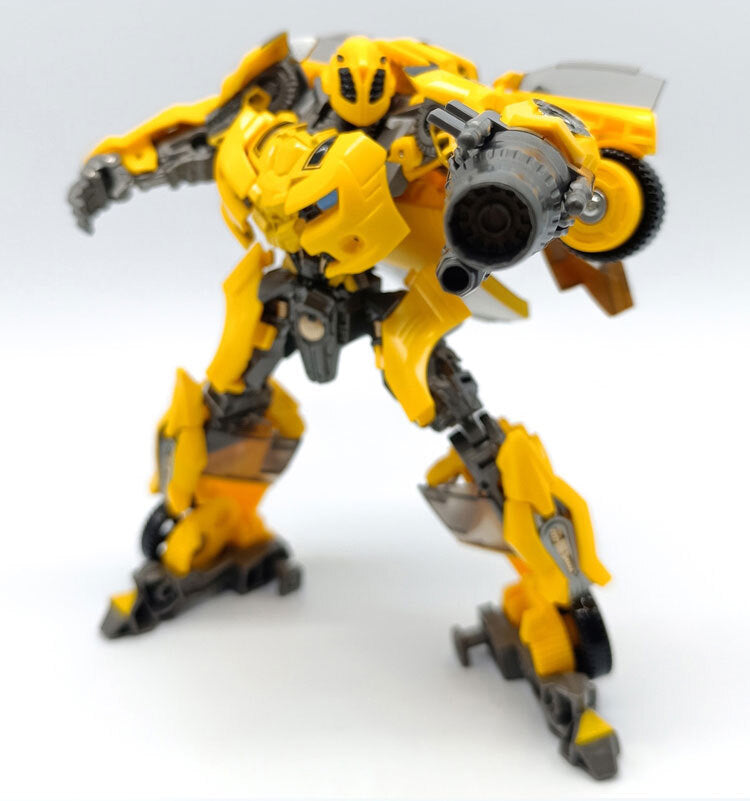 Bumblebe Autobot BAIWEI TW-1025 Action figure