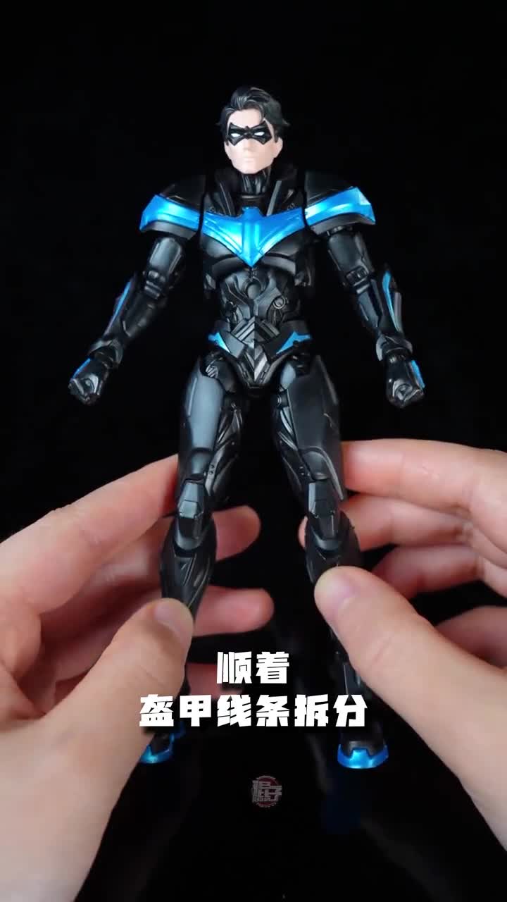 Nightwing - DC | Blokees | Classic Class Preorder