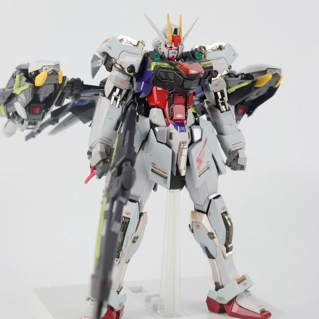 Daban 1/100 8830 Strike Gundam + Lightning Striker Pack MB Style | Daban | 1/100 Preorder
