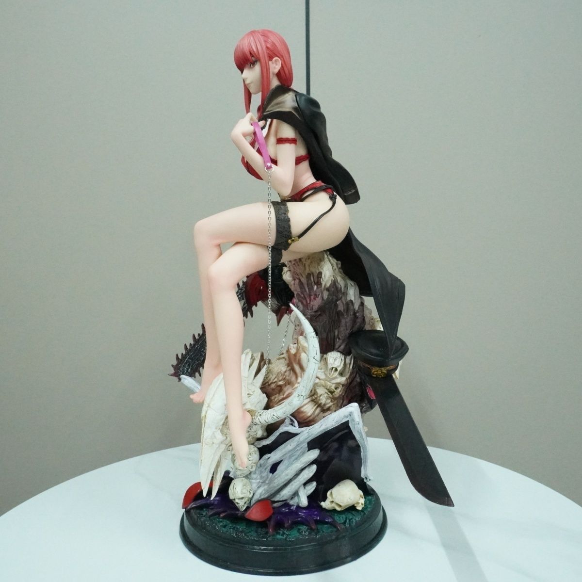 Makima 45cm figure with removable clothes Pre Order