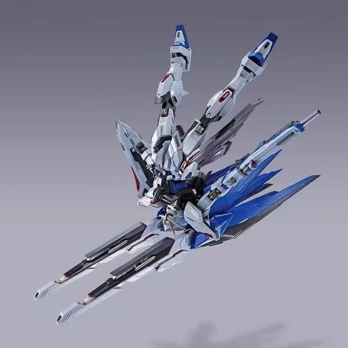 ZGMF-X10A Freedom Gundam Ver. 2.0 (8802) | Daban Model | 1/100 Scale Model Kit Preorder