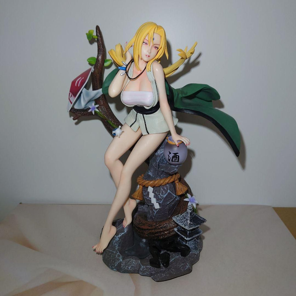 Lady tsunade 35cm approx Pre Order