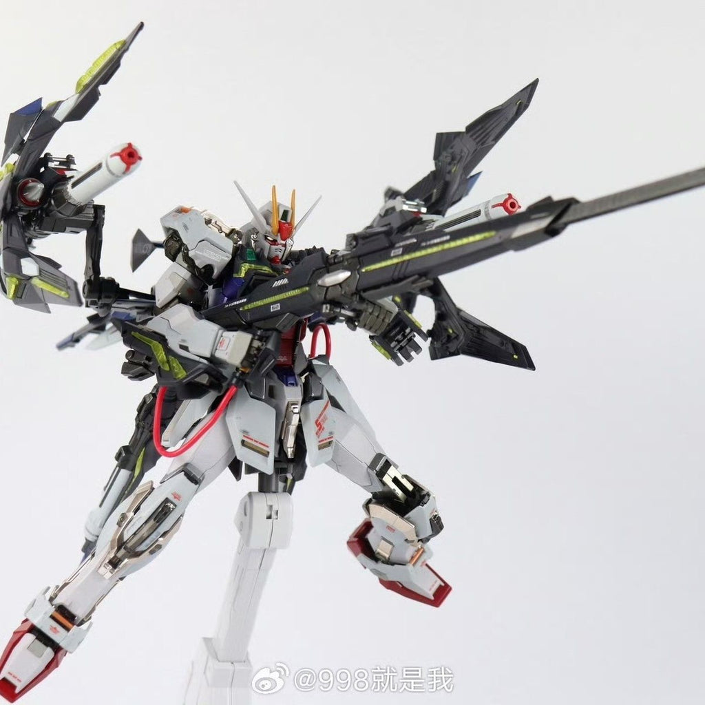 Daban 1/100 8830 Strike Gundam + Lightning Striker Pack MB Style | Daban | 1/100 Preorder