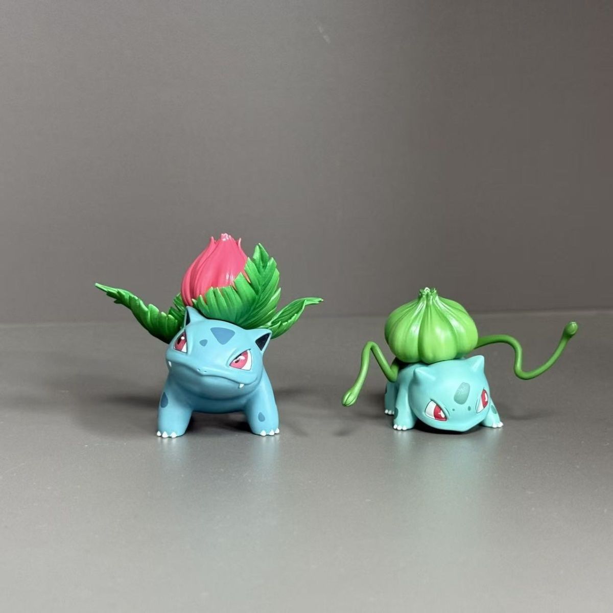 Venusaur evolution set Pre Order