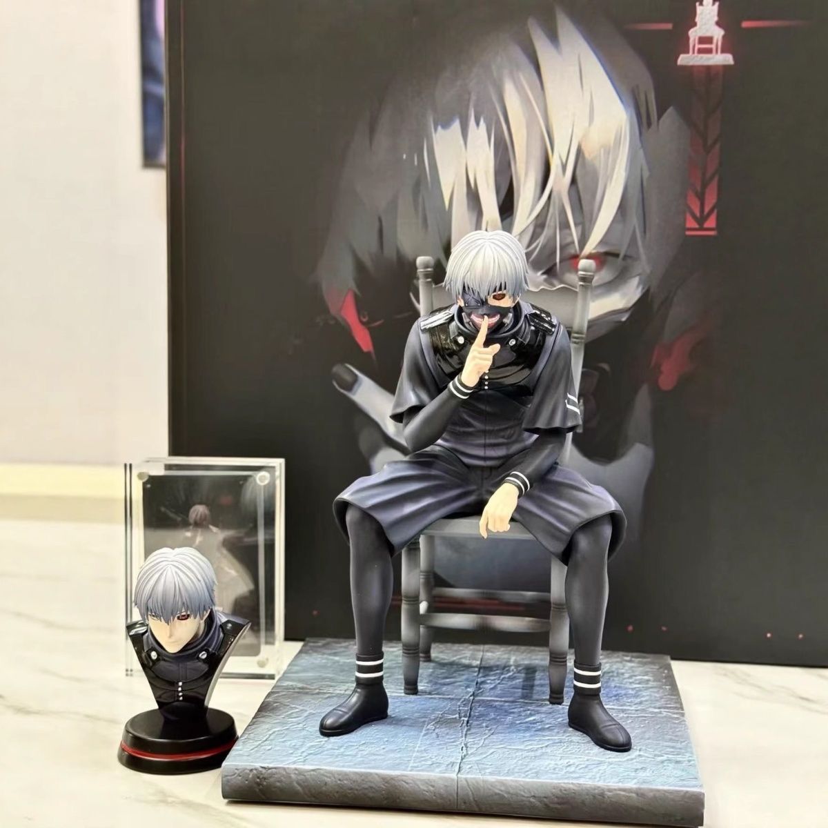Ken kenki with chair and base  Pre order