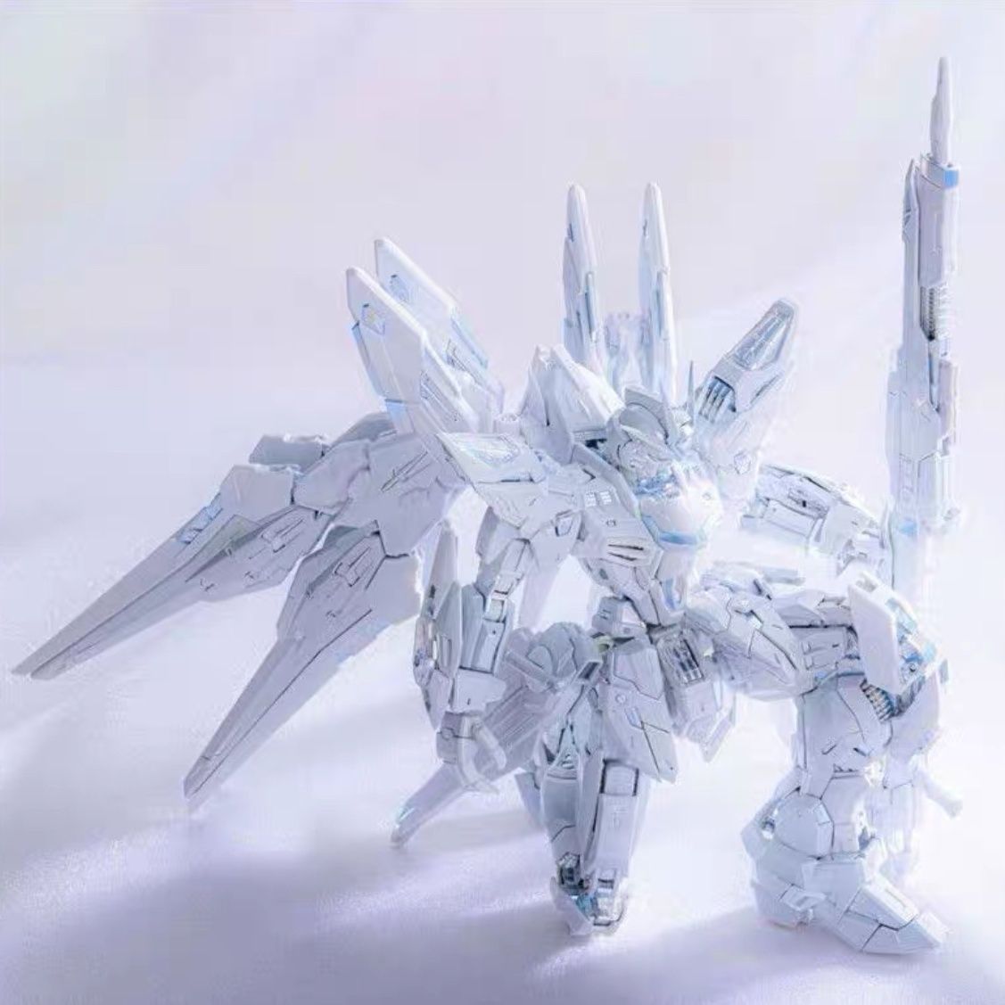 MGEX Twilight White | Chang Long | 1/100 Preorder