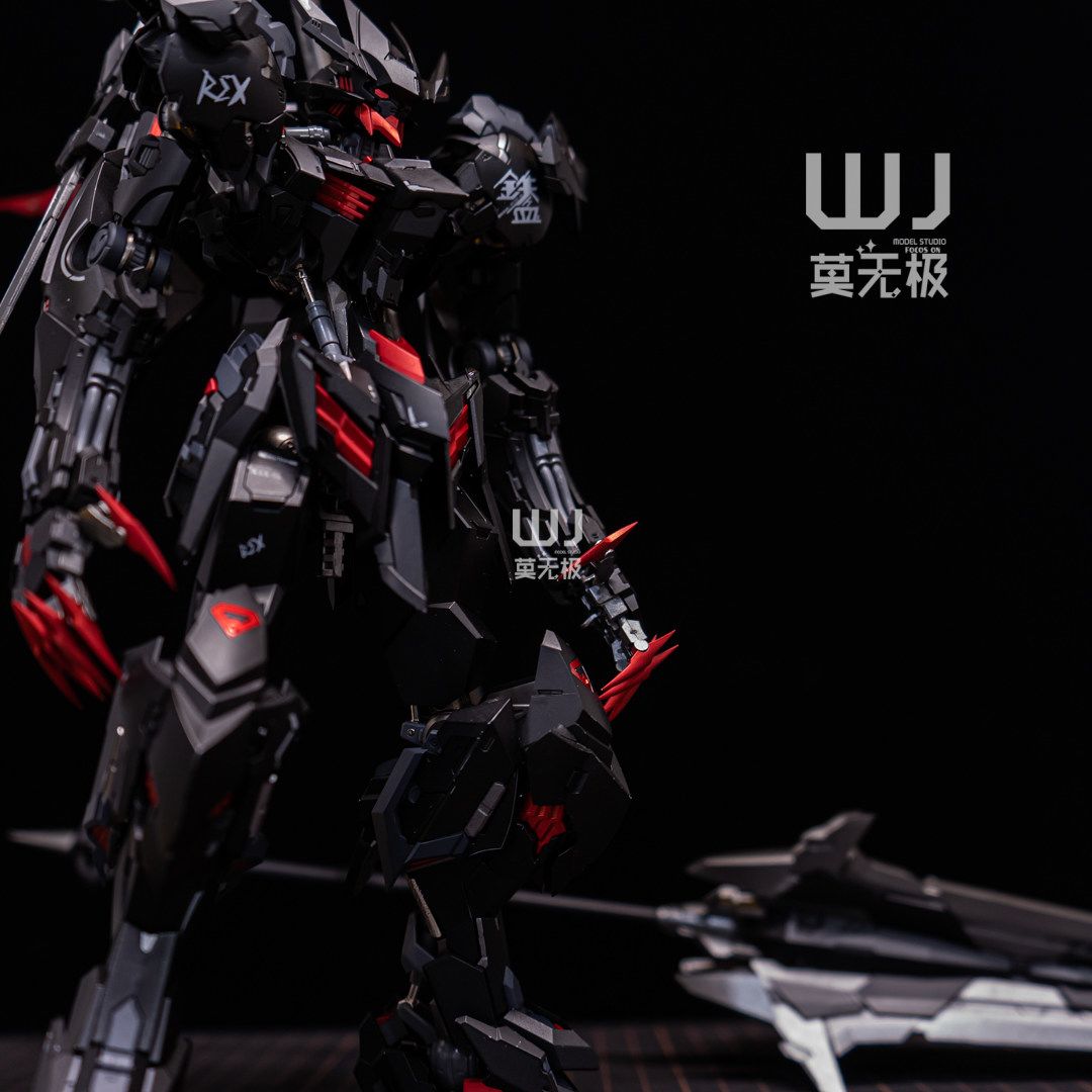 Wolf King Gundam Barbatos Lupus Rex "Fallen Wolf" Special Edition | Wolf Technology | 1/100 Scale Preorder