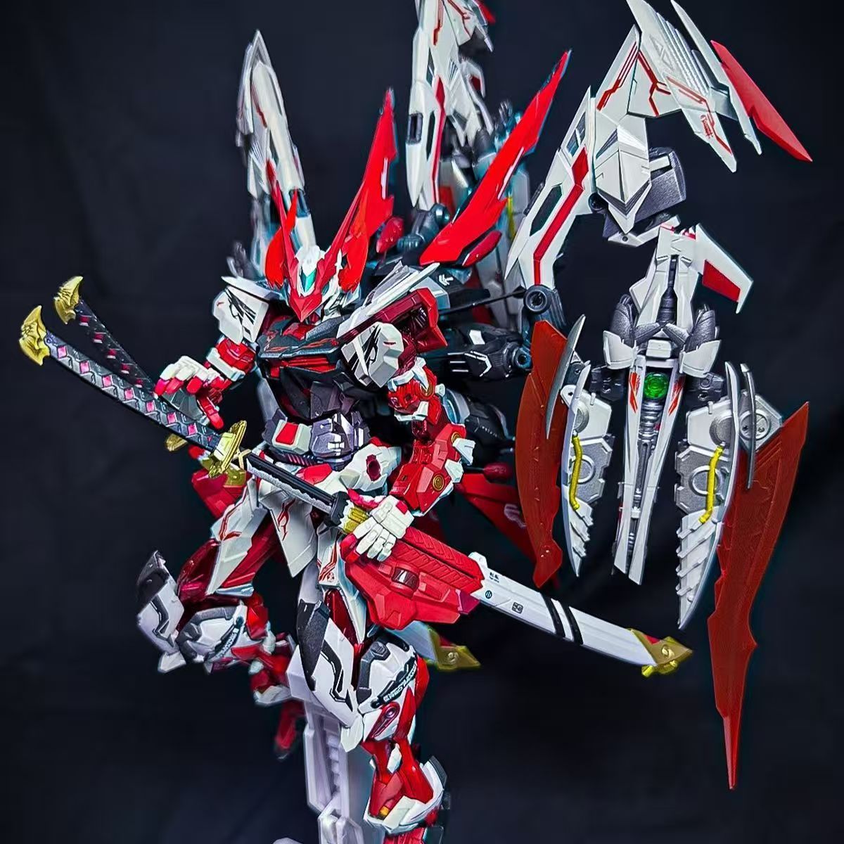Daban 1/100 MG MBF-P02 Astray Red Dragon Gundam | Daban | 1/100 Preorder