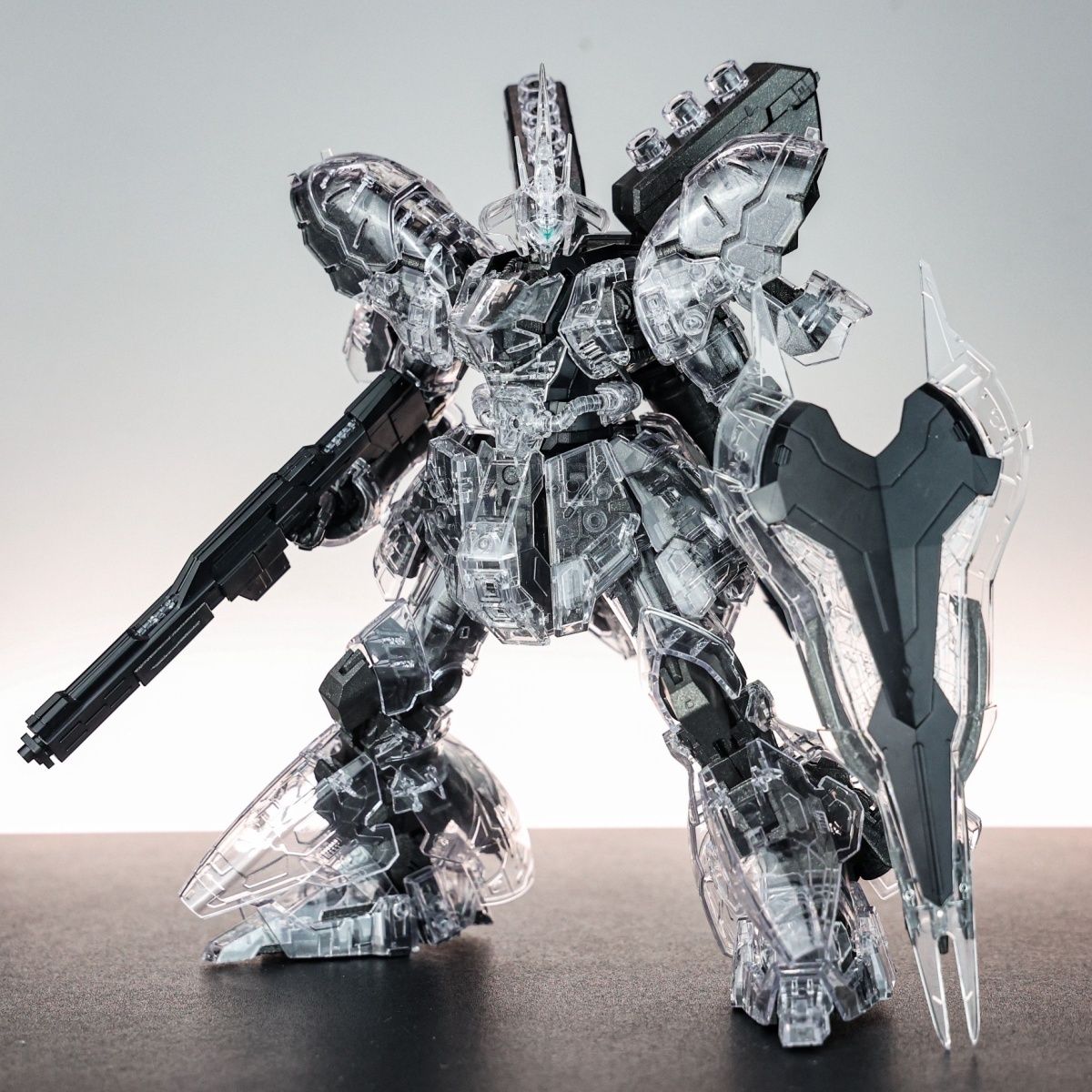 RG Sazabi [Electroplated Chrome] | Generic | 1/144 Preorder