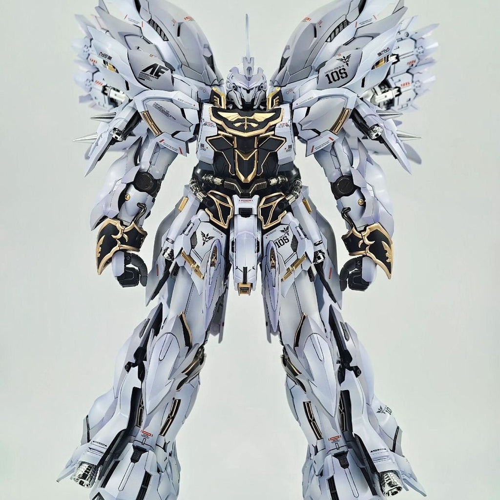 MSN-06S Sinanju White Wolf (Takumi Studio Ver.) 1/100 Scale Model Kit | Comet Technology | 1/100 Preorder