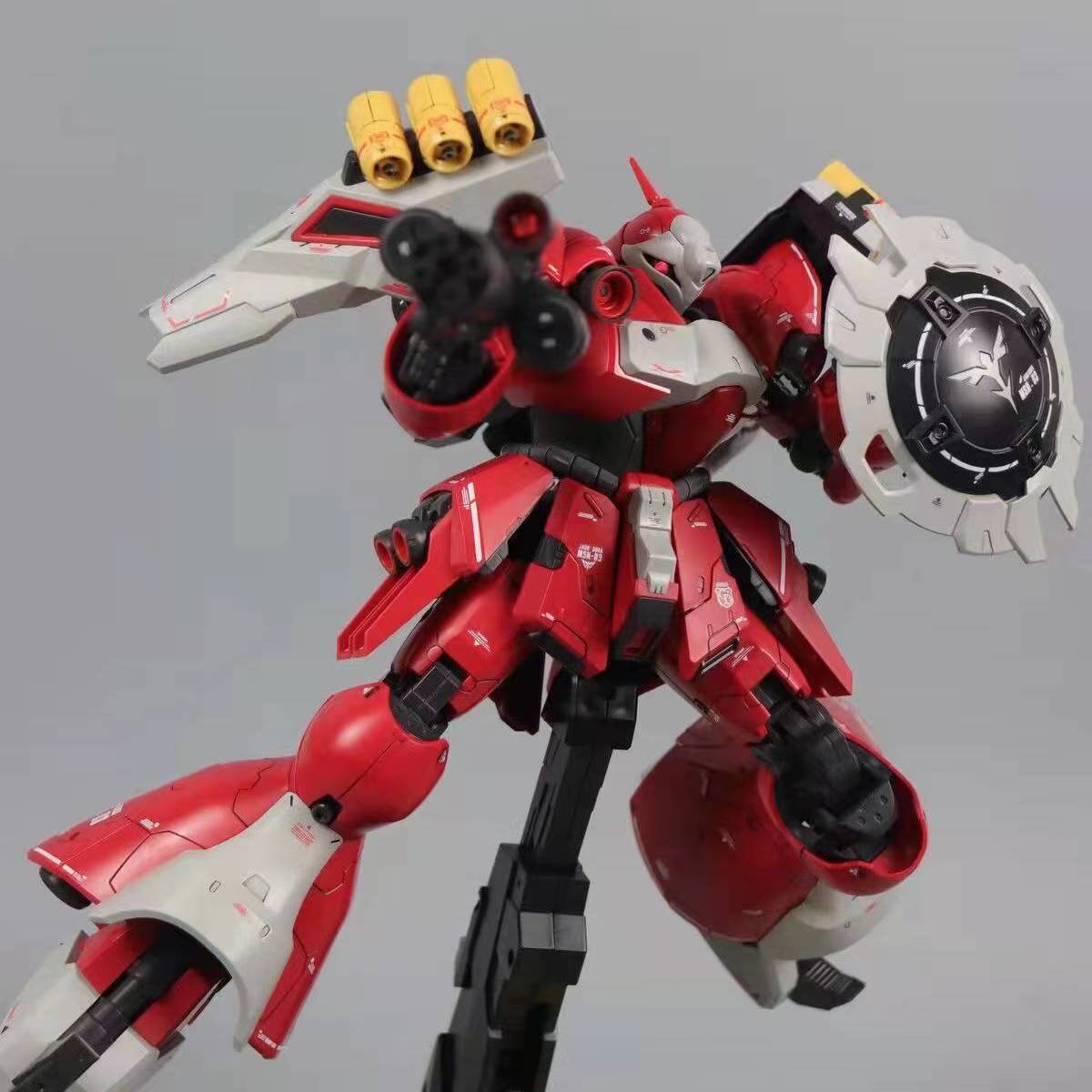 Daban 1/100 8823 MSN-03 Jagd Doga (Quess Paraya Custom) | Daban | 1/100 Preorder