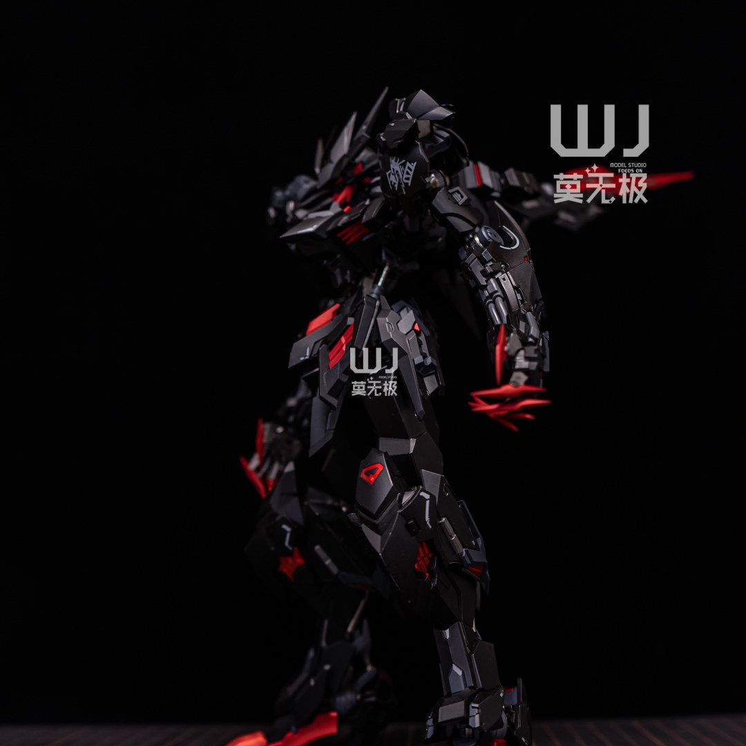 Wolf King Gundam Barbatos Lupus Rex "Fallen Wolf" Special Edition | Wolf Technology | 1/100 Scale Preorder